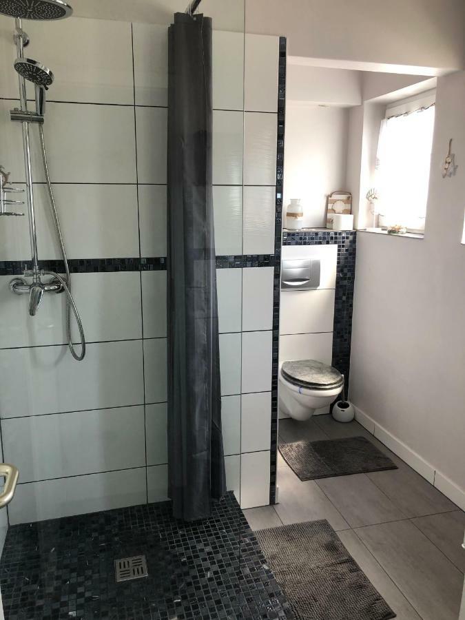 Herz Der Weinberge Gemmrigheim Habitación foto